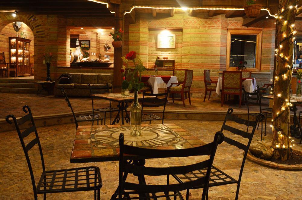 Hotel Plaza Mayor Villa de Leyva Bagian luar foto